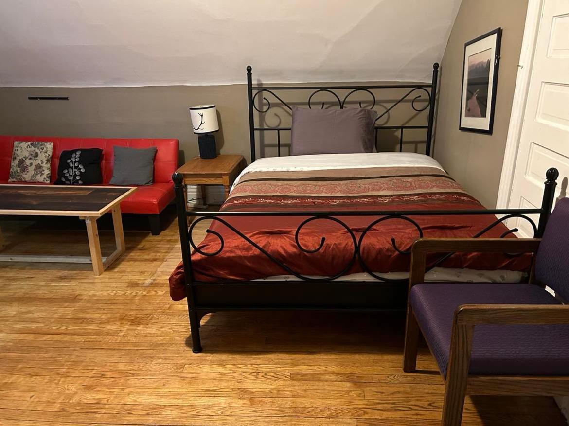 Maryland Homestay In Winnpeg Downtown Γουίνιπεγκ Εξωτερικό φωτογραφία